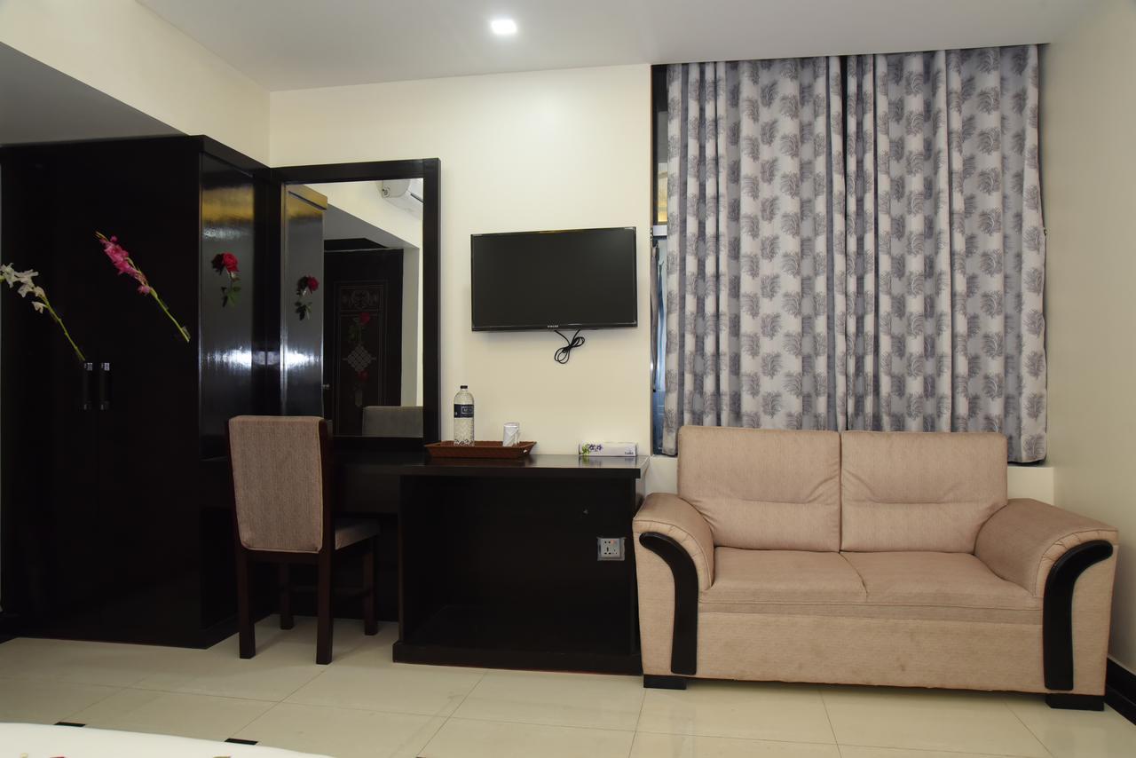 Hotel Elaf International ค็อกเซสบาซาร์ ภายนอก รูปภาพ